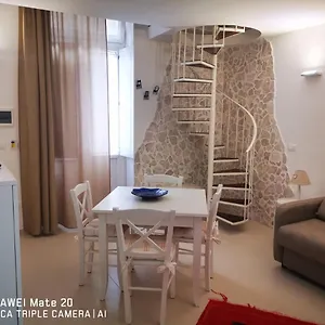 civico-63.lecce-hotels.com/